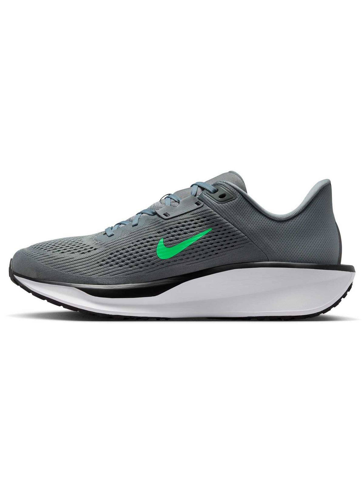 NIKE Обувки QUEST 6