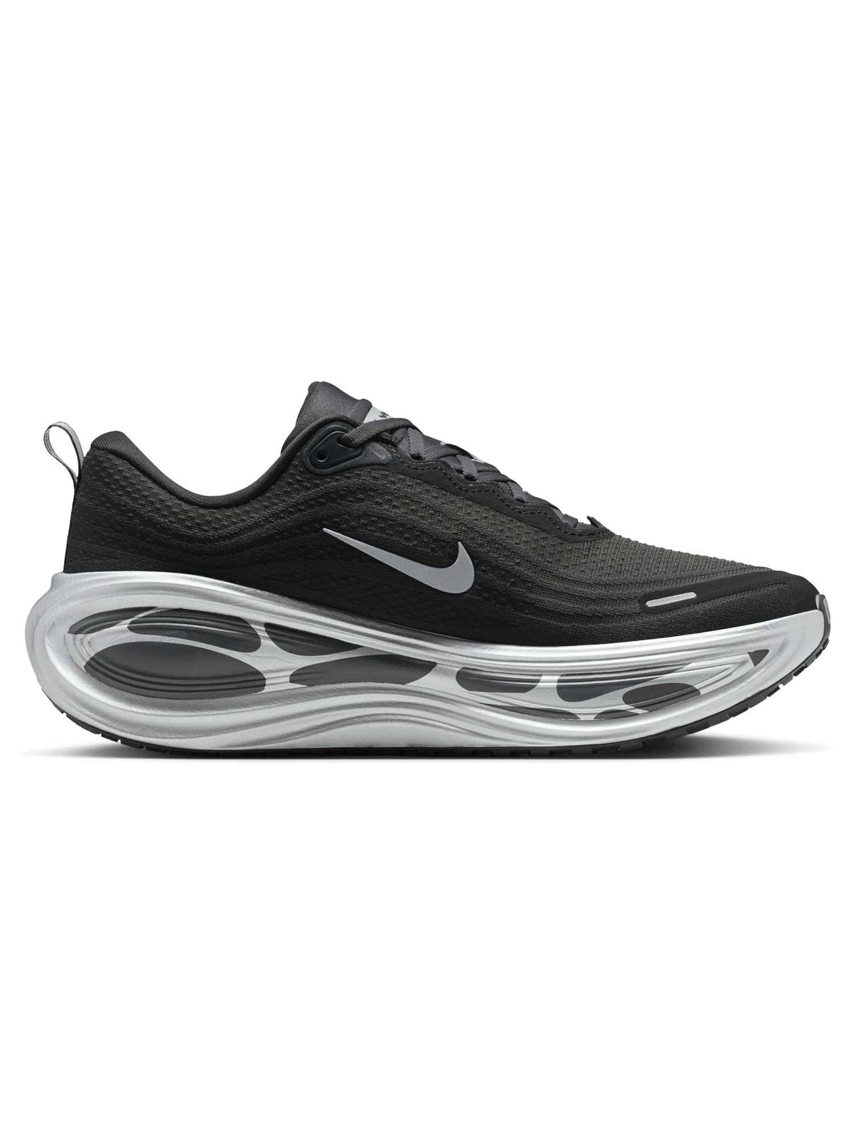 NIKE Обувки VOMERO PLUS