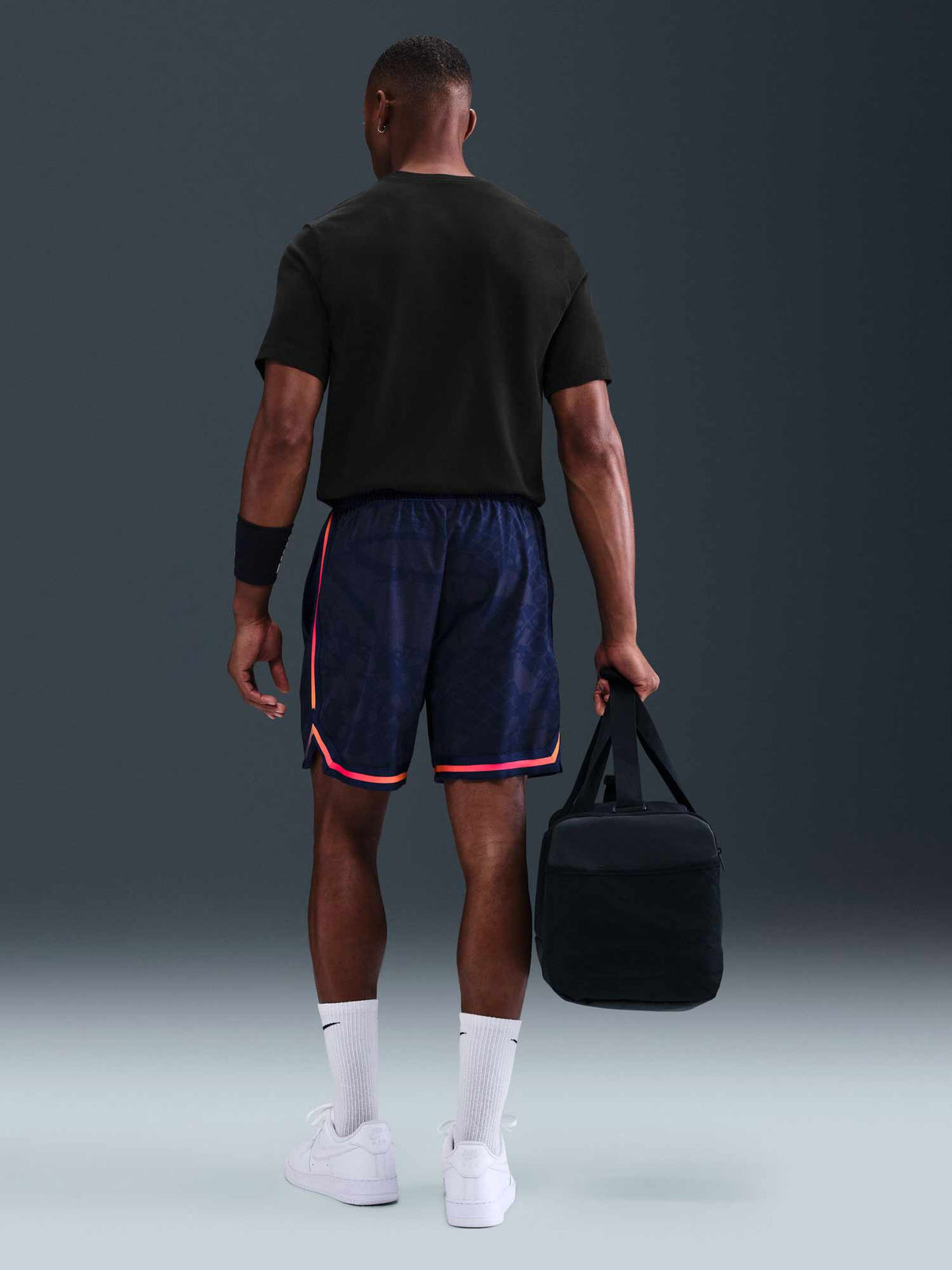 NIKE Тениска M NK DF TEE DNA OC 2