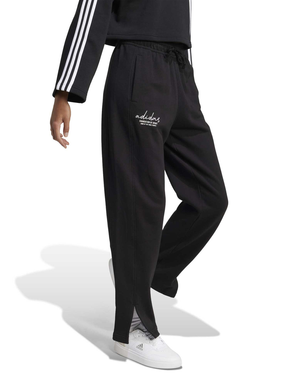 ADIDAS SPORTSWEAR Спортно долнище Signature Graphic Embroidery
