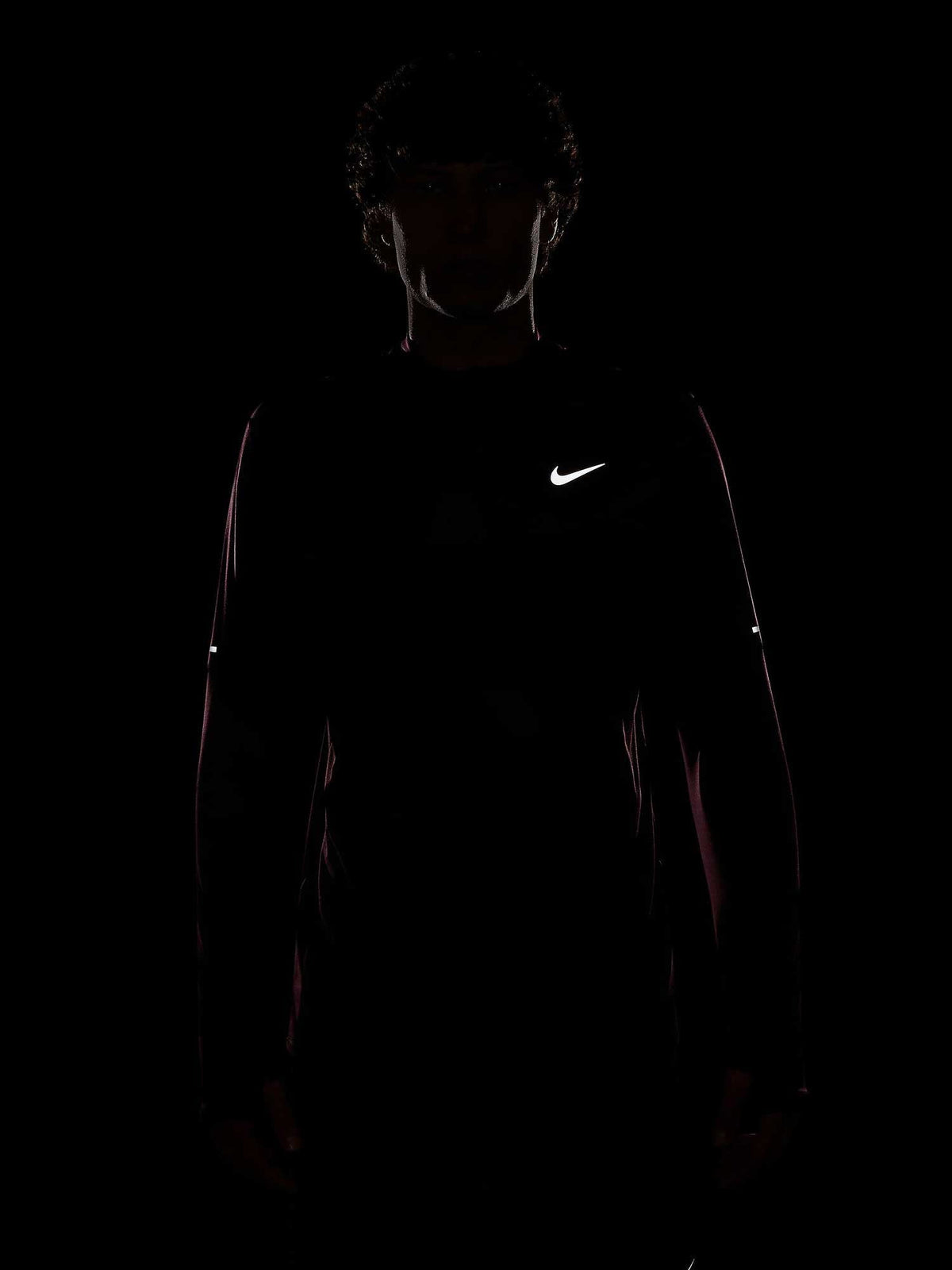 NIKE Блуза M NK DF ELMNT TOP HZ