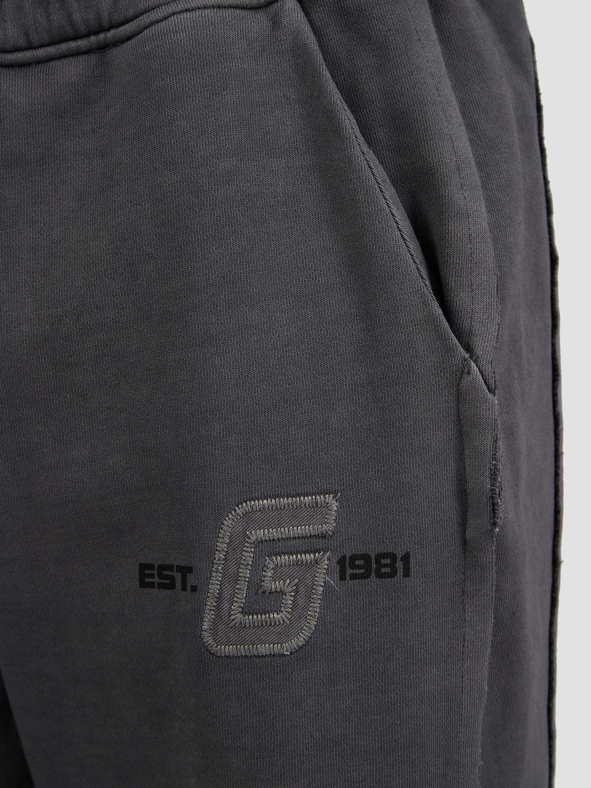 GUESS Спортно долнище GONDOUR CUFFED PANT