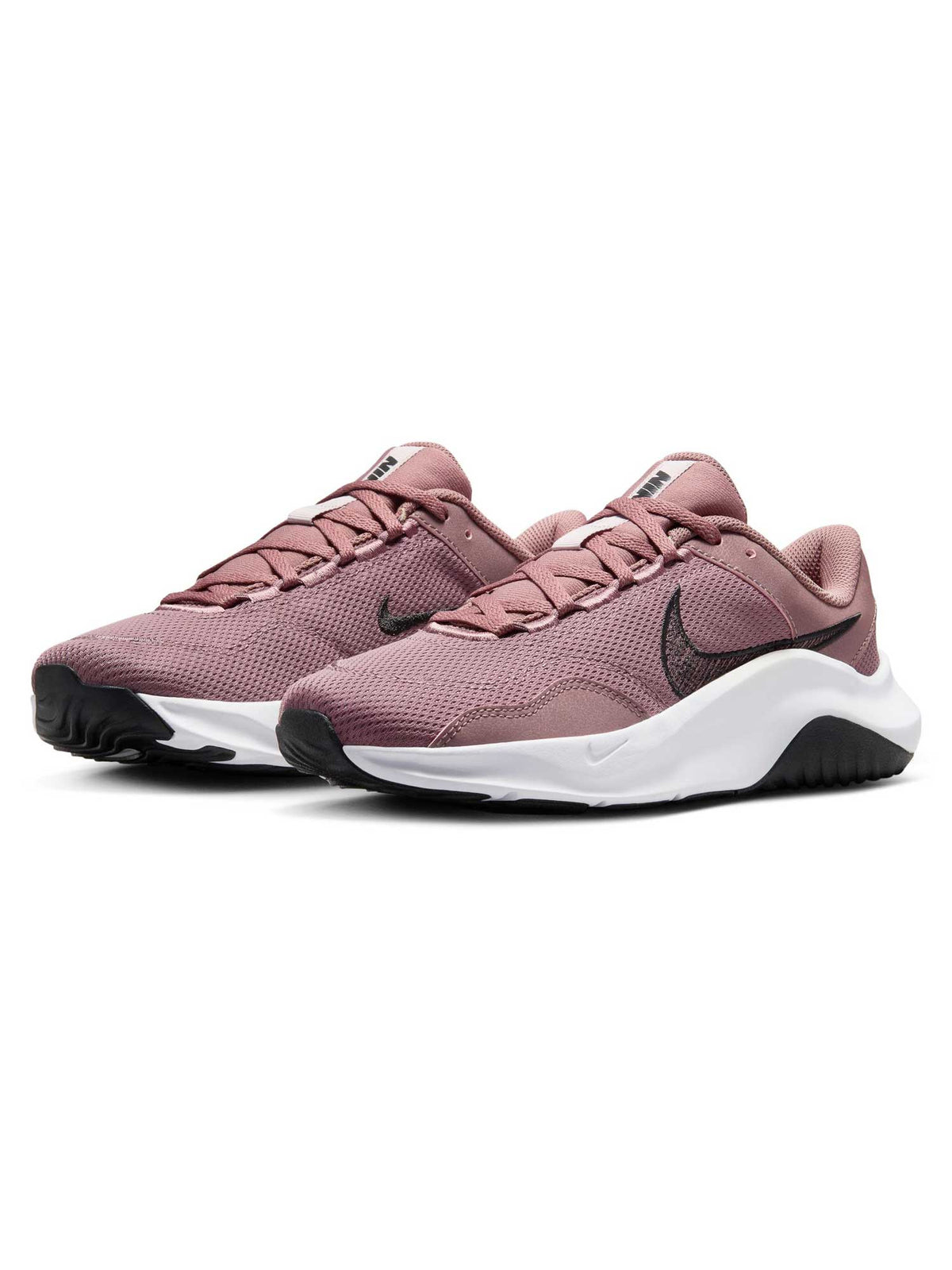 NIKE Обувки W LEGEND ESSENTIAL 3 NN