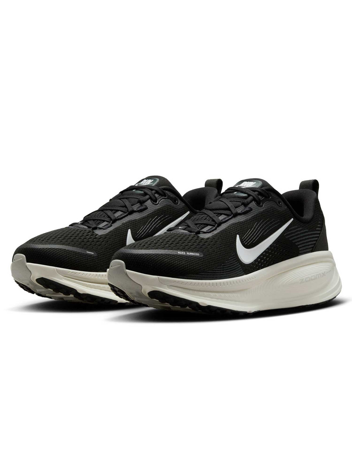 NIKE Обувки W VOMERO 18