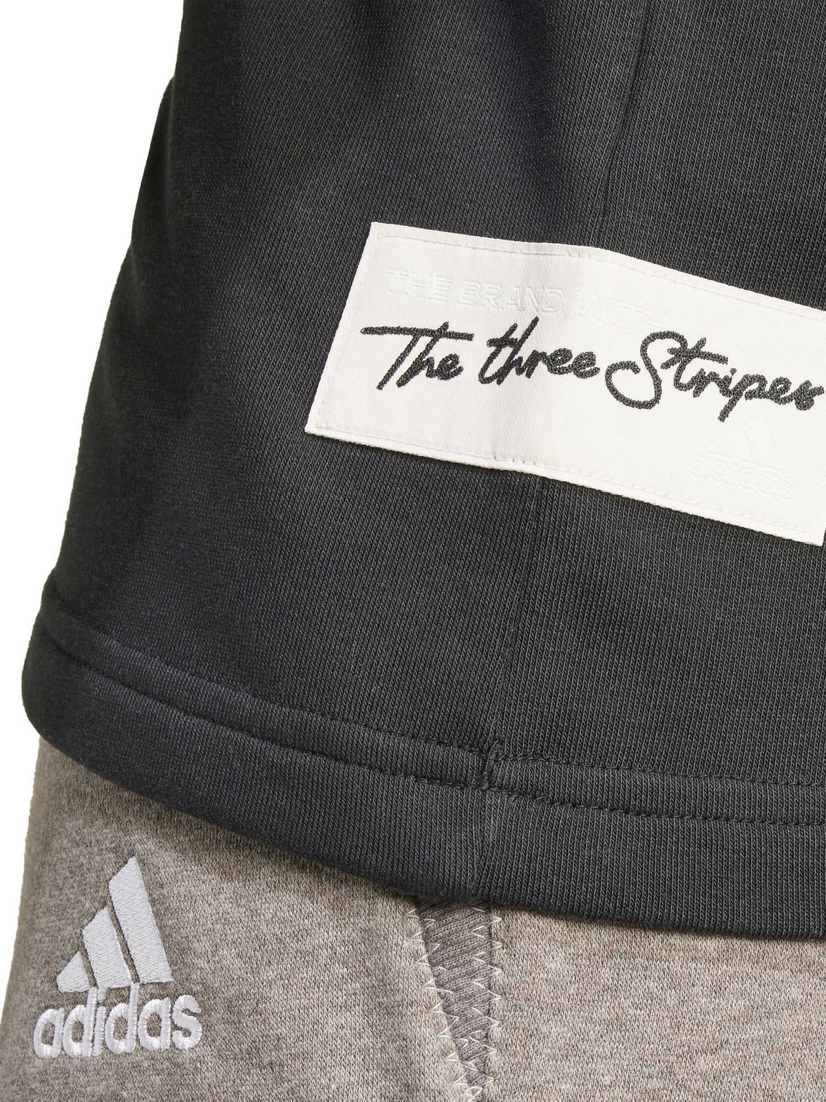 ADIDAS SPORTSWEAR Тениска Modern Classics Graphic