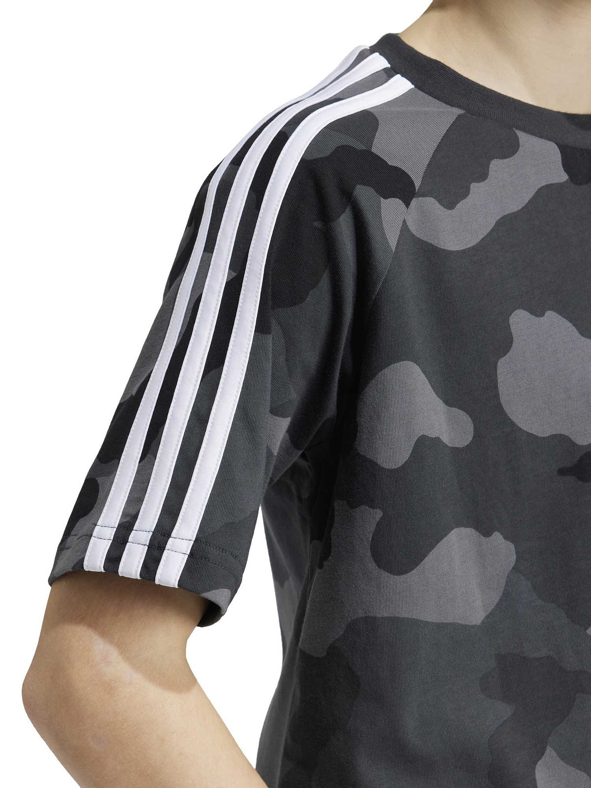 ADIDAS SPORTSWEAR Тениска Juniors Essentials Allover Printed