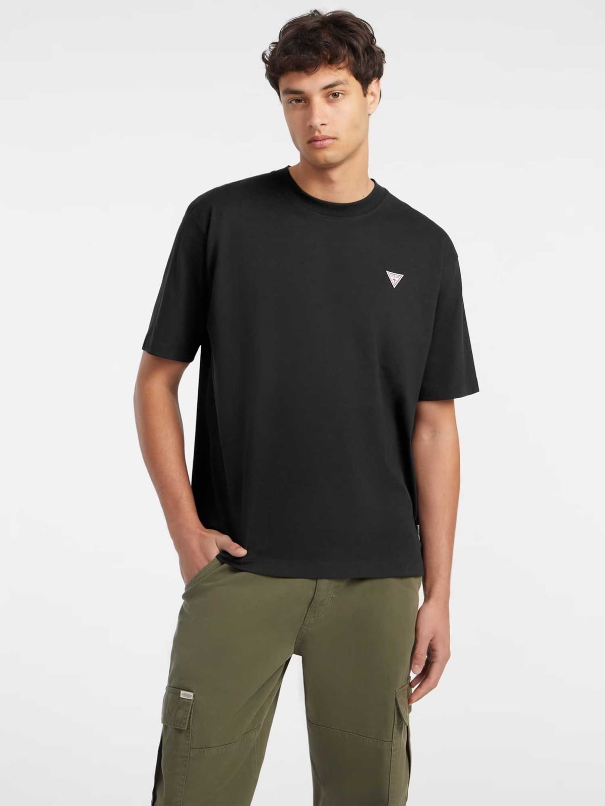GUESS JEANS Тениска GJ SS CN OS MINI TRIANGLE TEE